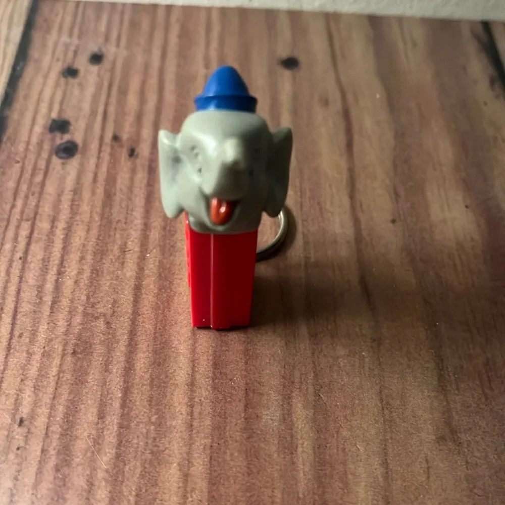 Vintage PEZ Elephant 1998